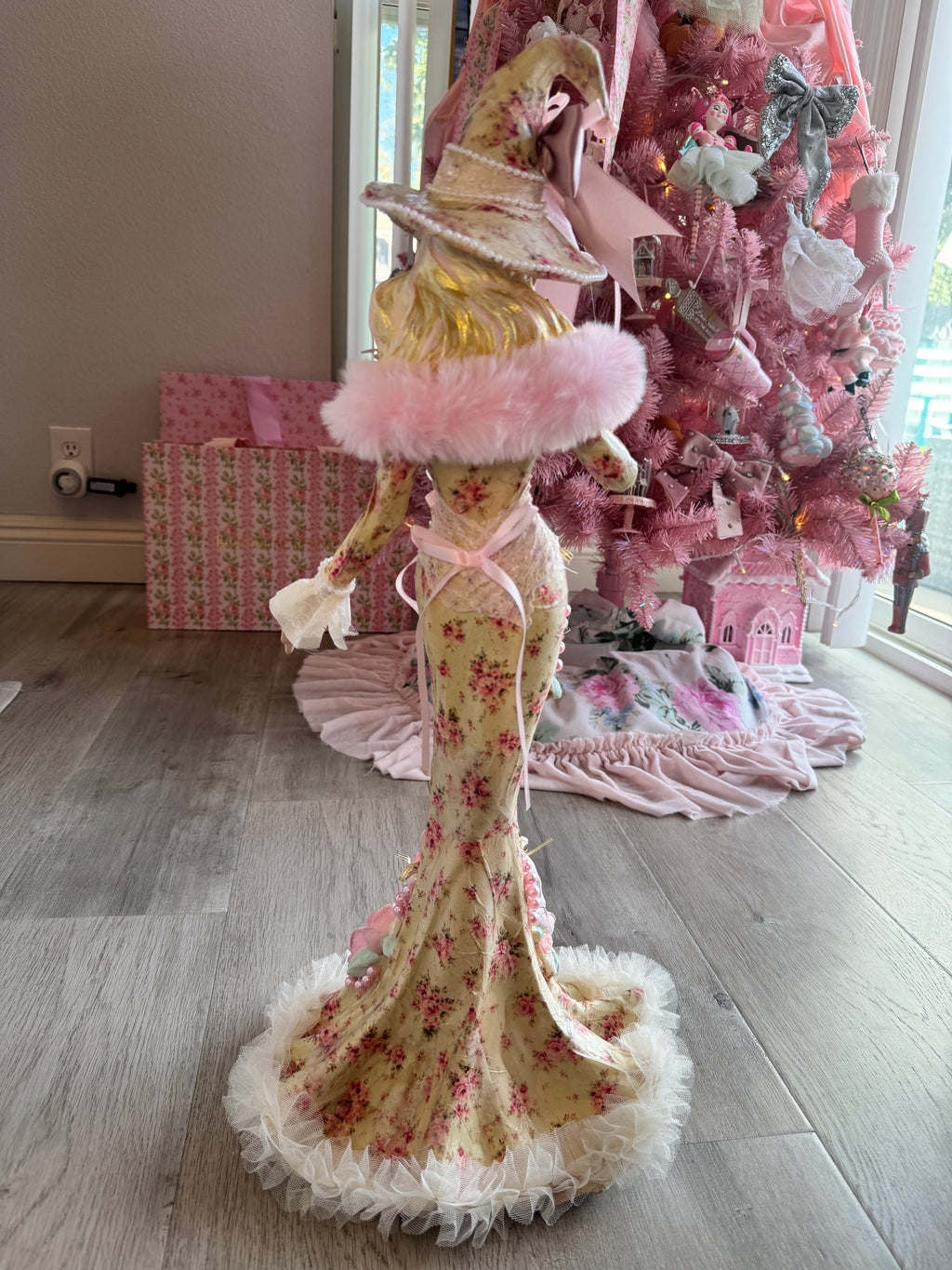 Pink Limited Edition Halloween 2026 resin Witch