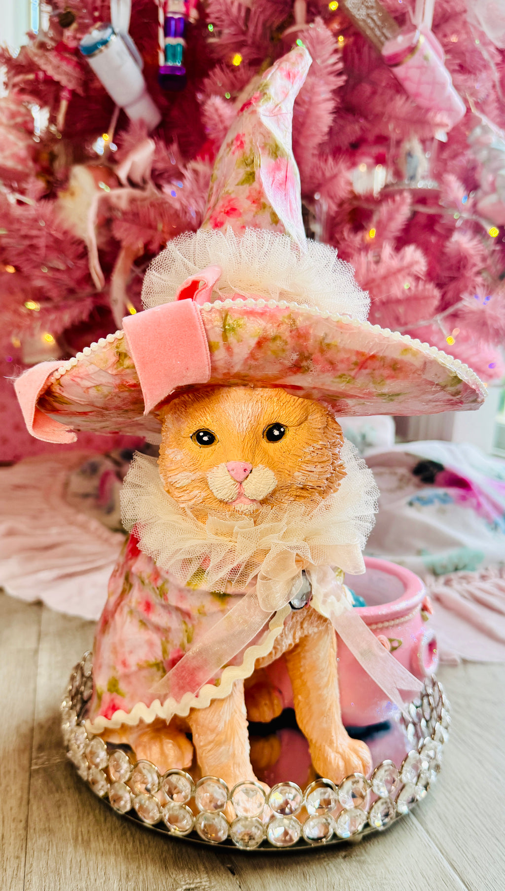 Pink Custom Halloween Cat With LED cauldron