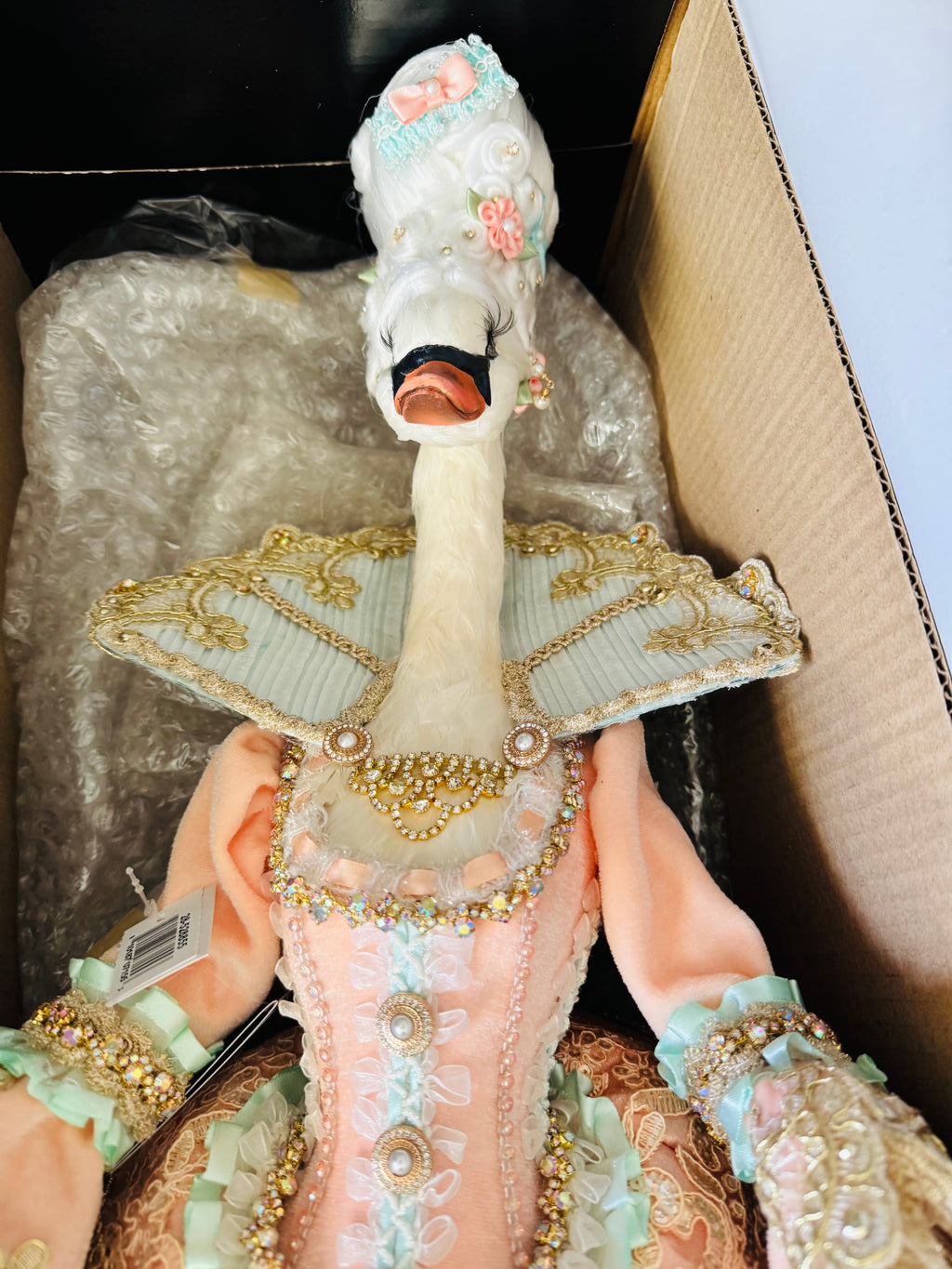 RESERVED LISTING Katherine’s Collection Odette De La Fontaine Limited
Edition Swan Doll