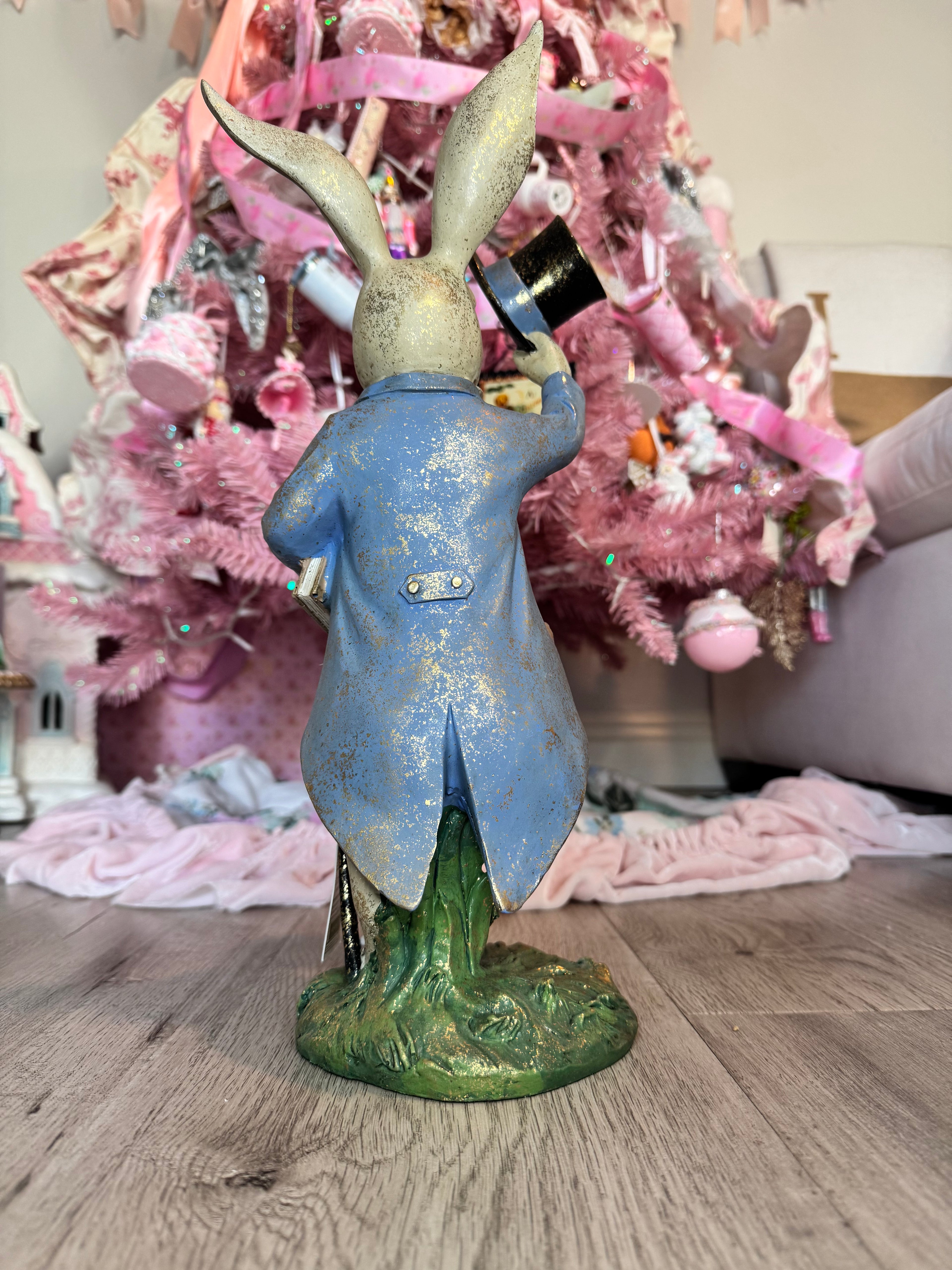 Top Hat Resin Bunny