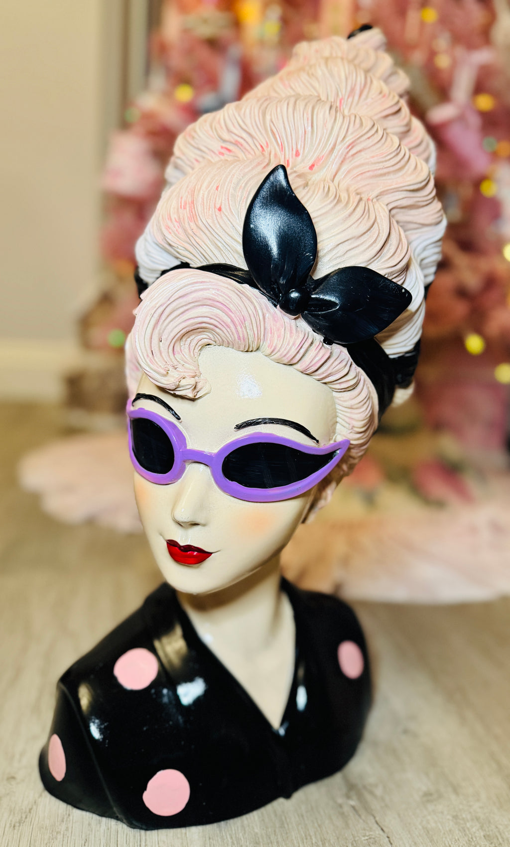 Retro Halloween Figurine