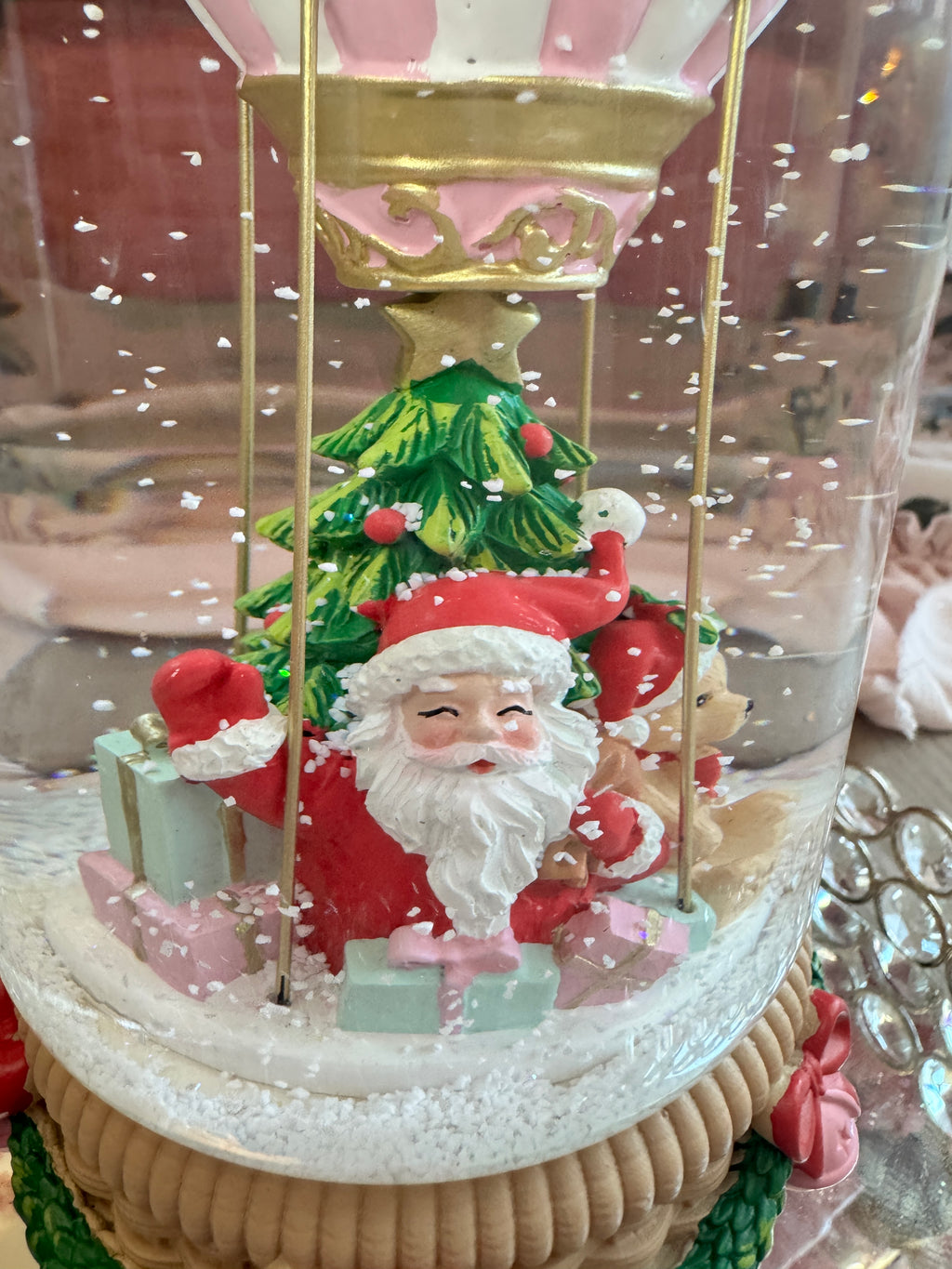 Santa on balloon musical water globe