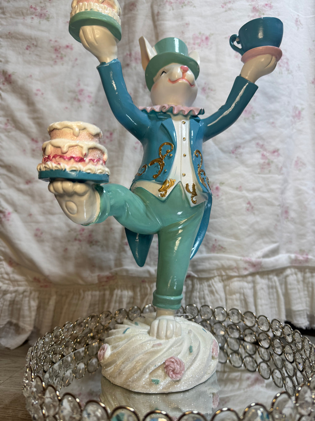 Easter Bunny balancing cakes