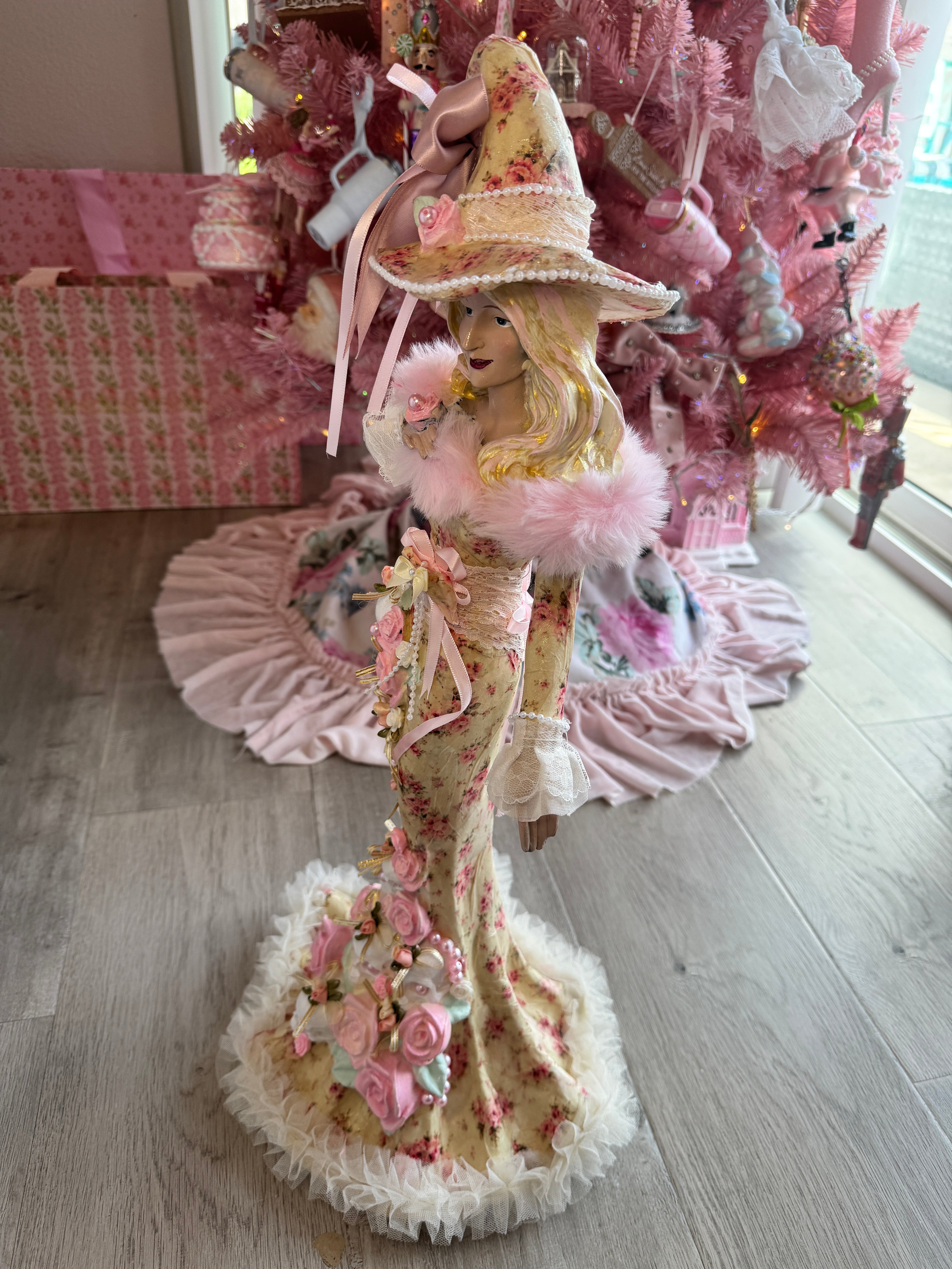 Pink Limited Edition Halloween 2026 resin Witch