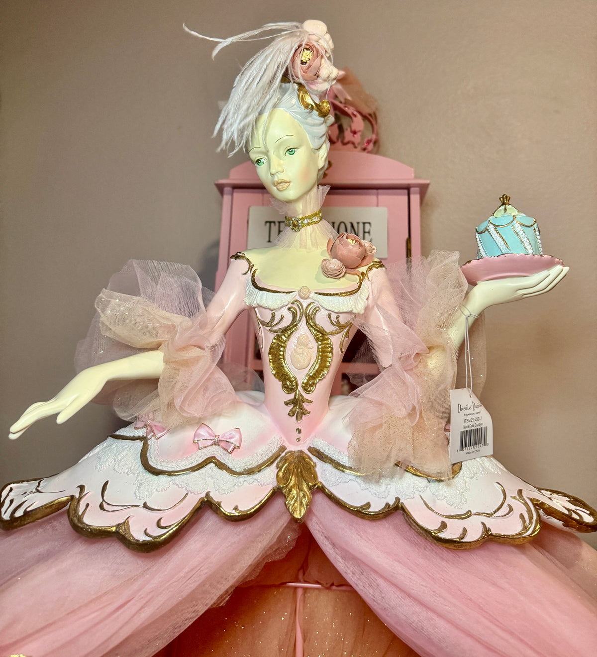 READY TO SHIP !Marie Cake Displayer