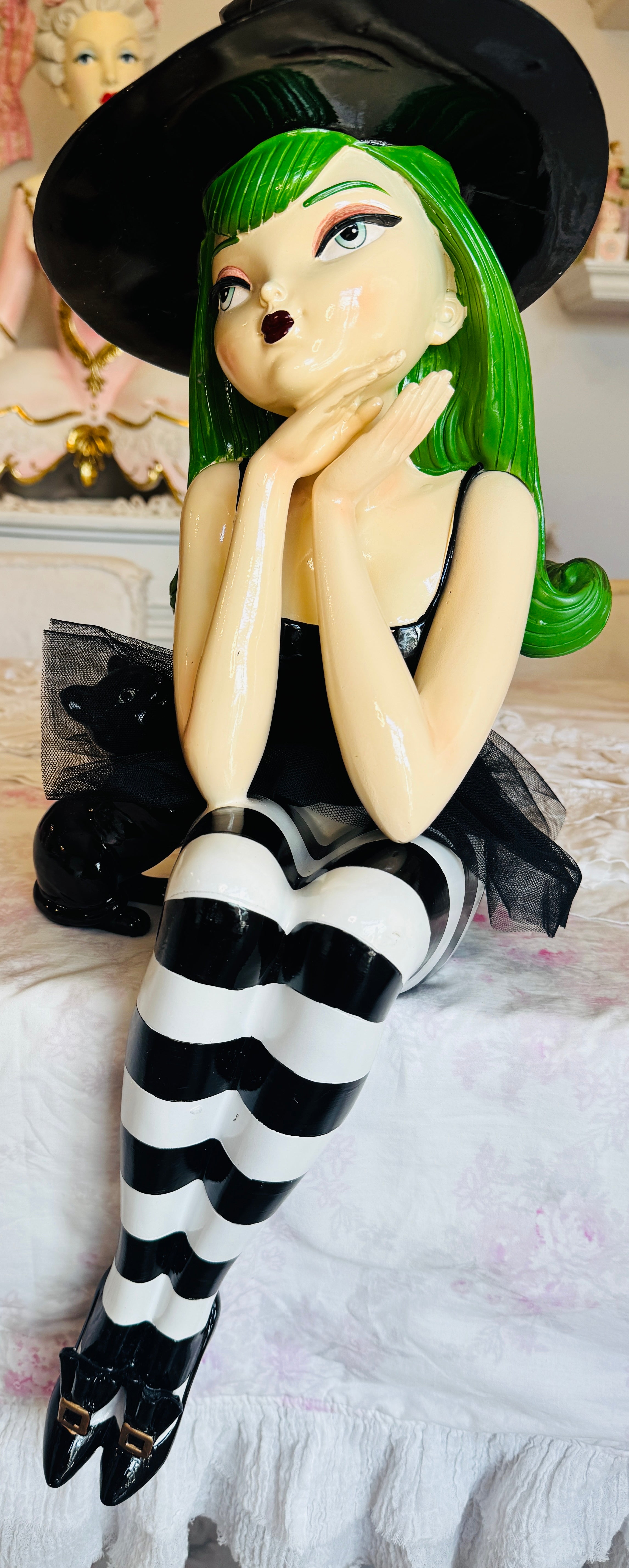 Halloween Witch 2ft long shelf seater