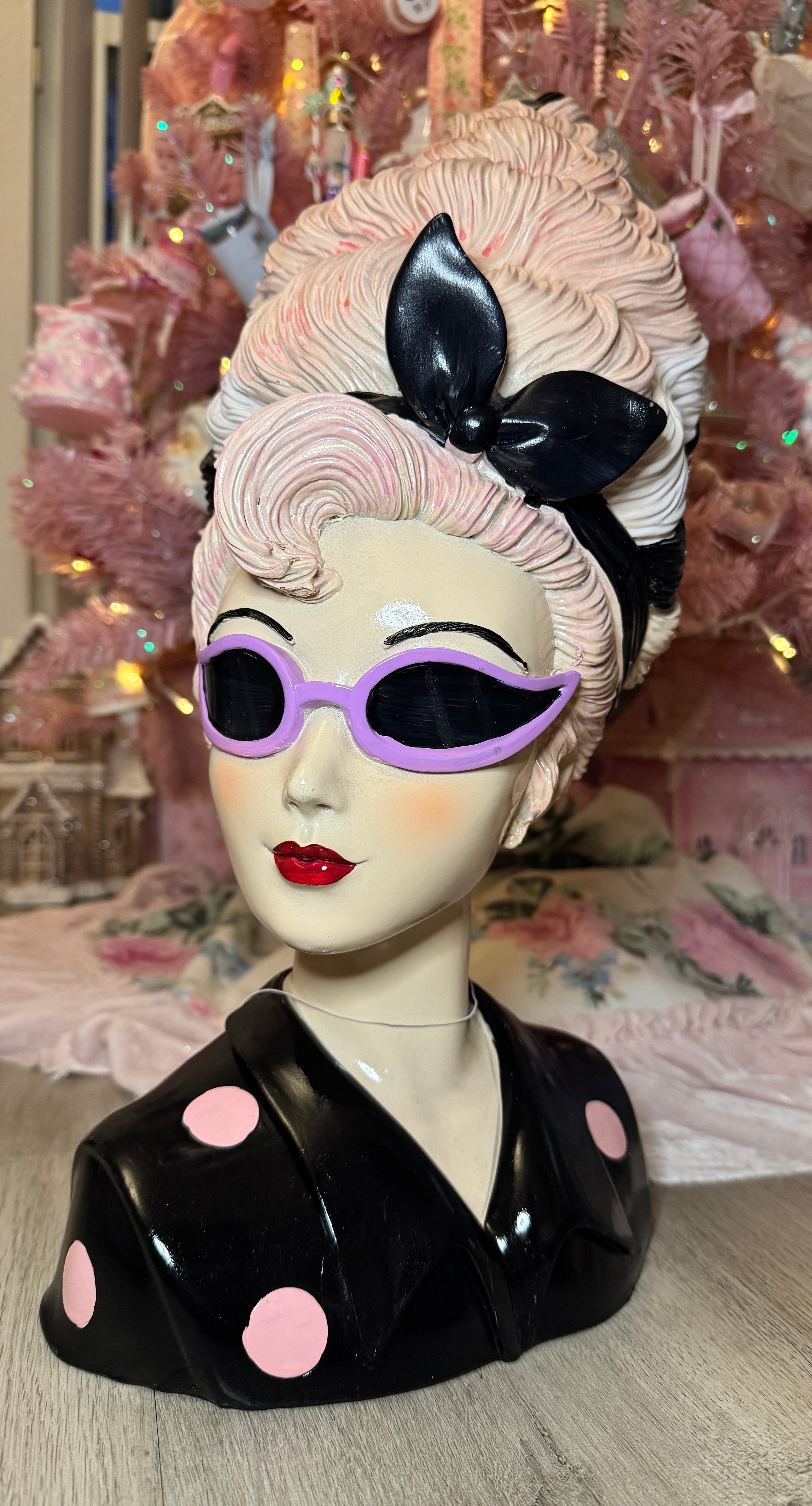 Retro Halloween Figurine