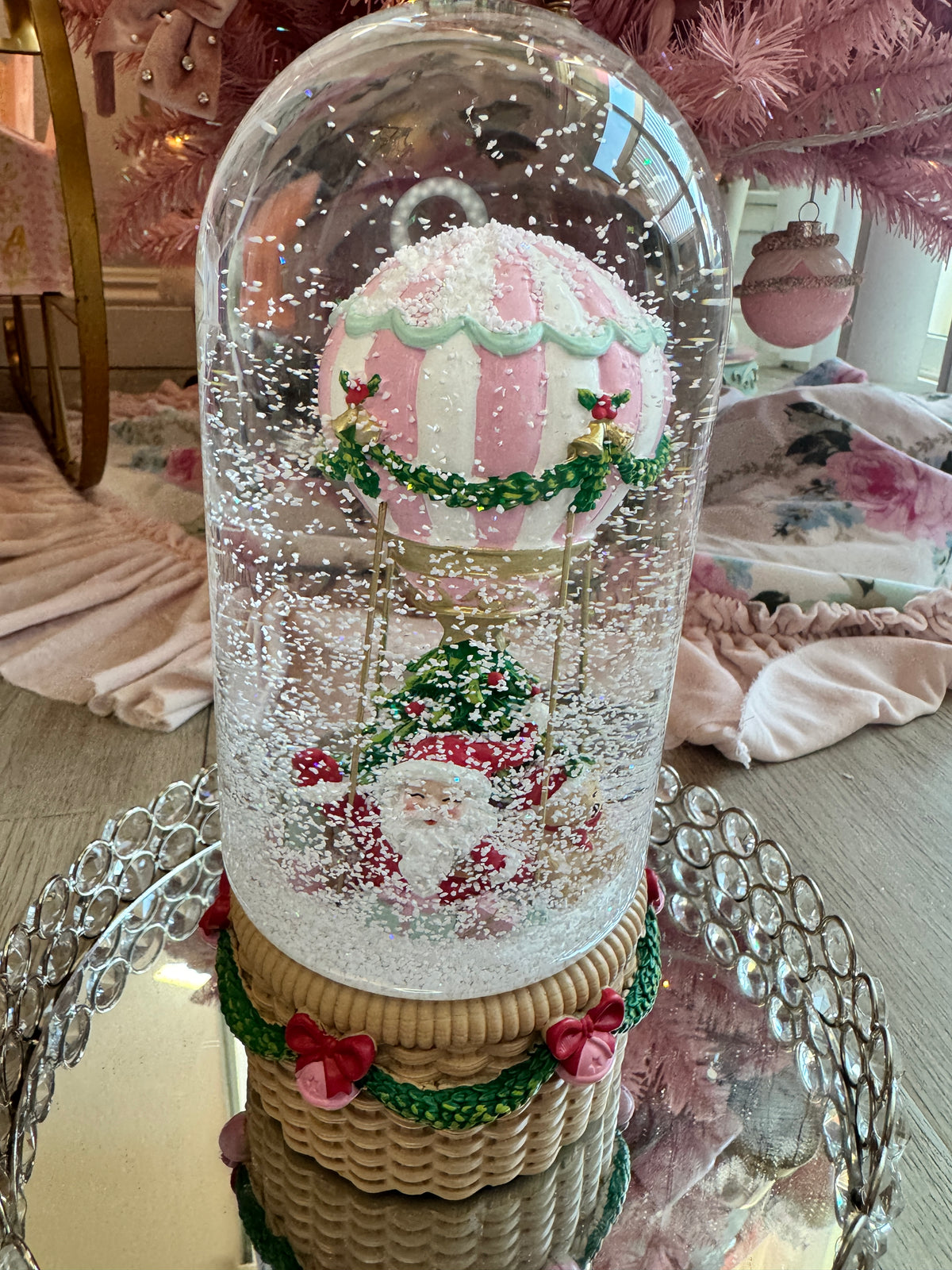 Santa on balloon musical water globe