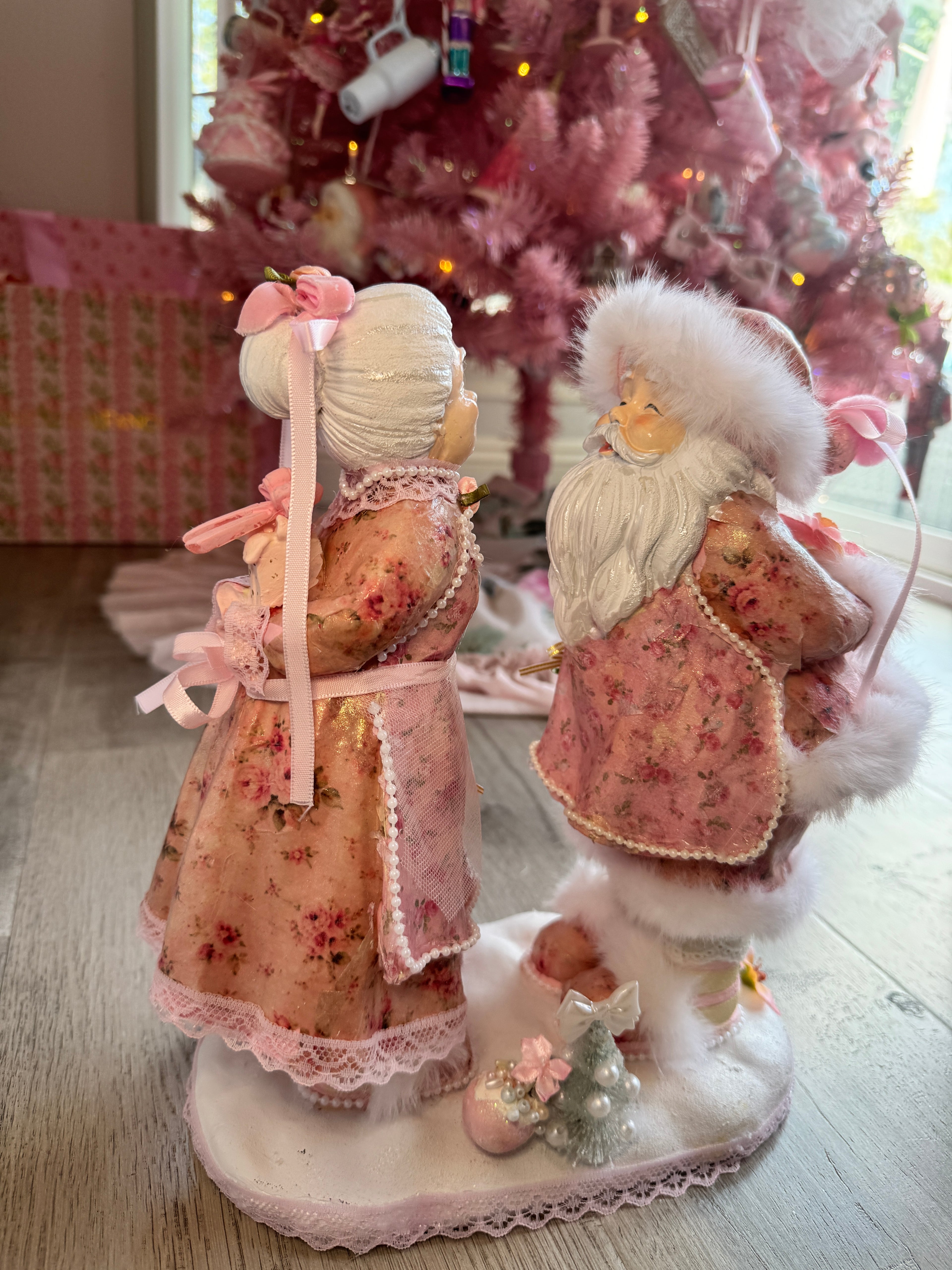 Pink Mr and Mrs Claus Special Edition Figurine