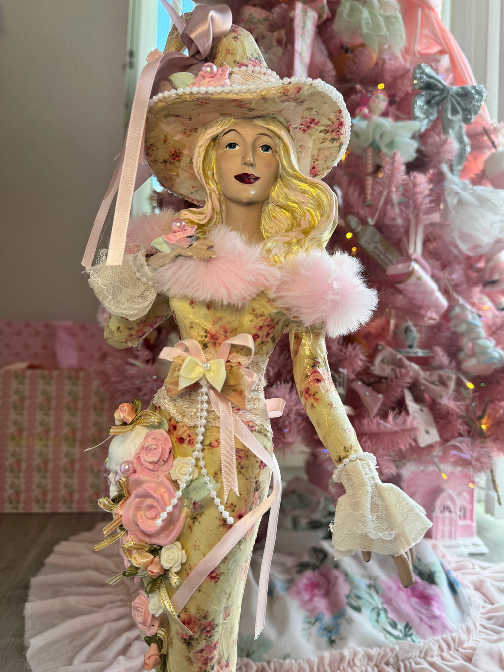 Pink Limited Edition Halloween 2026 resin Witch