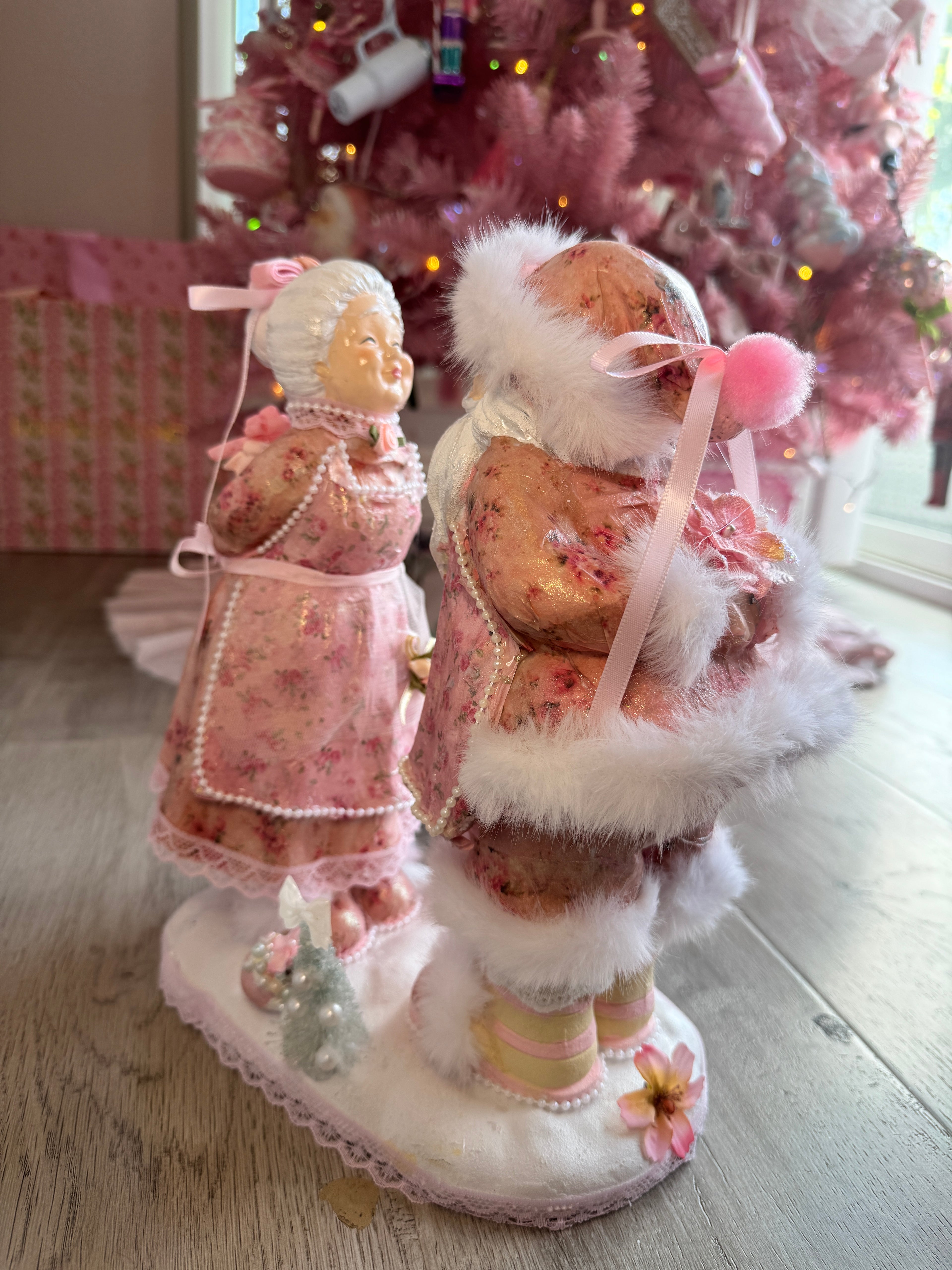 Pink Mr and Mrs Claus Special Edition Figurine