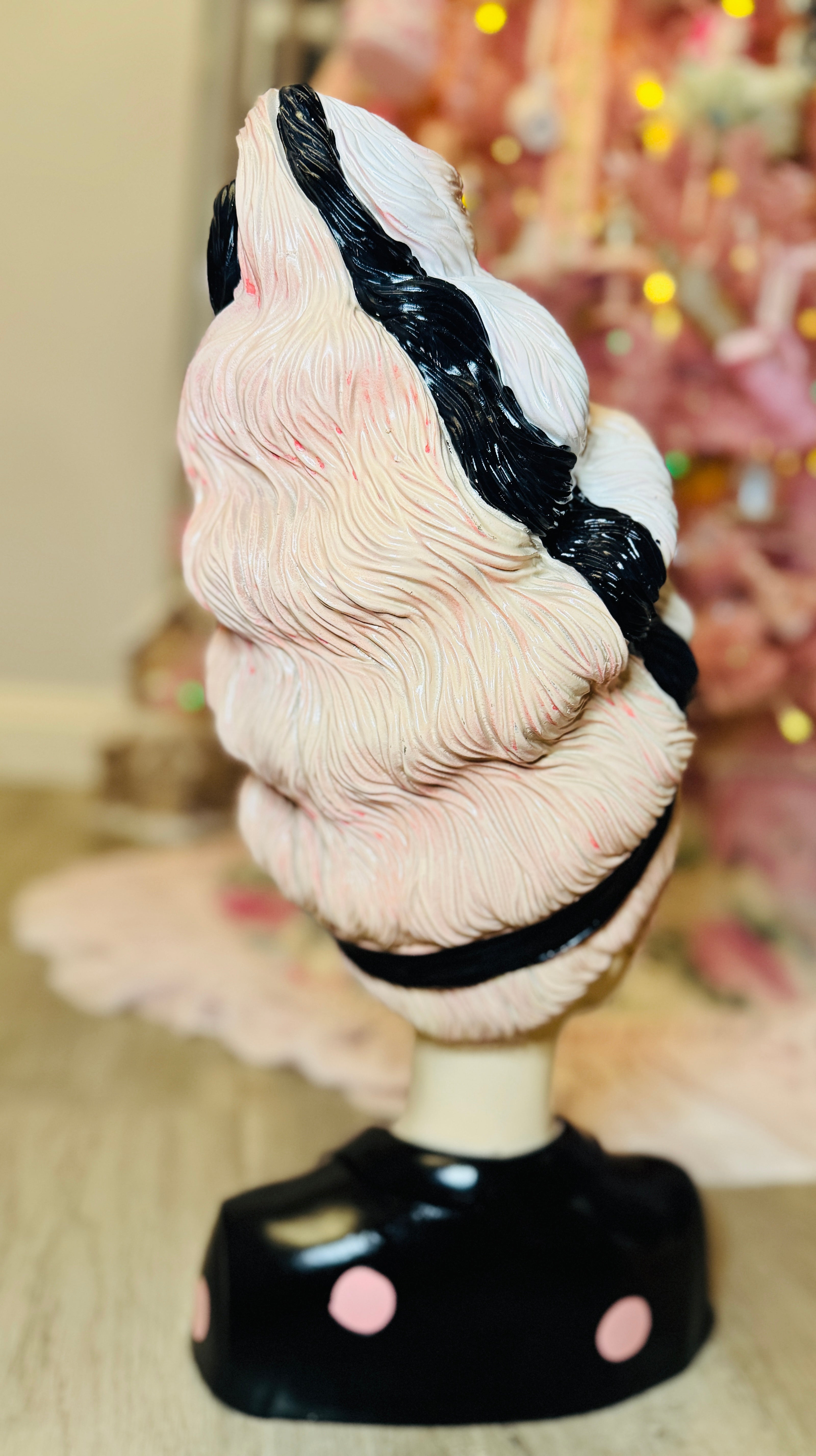 Retro Halloween Figurine