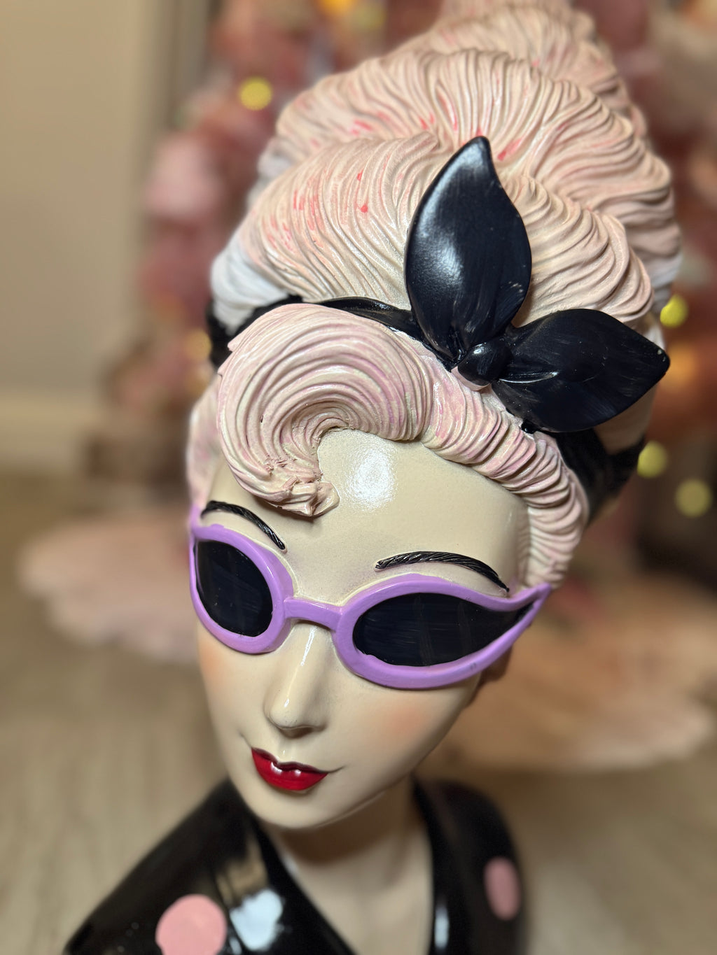 Retro Halloween Figurine