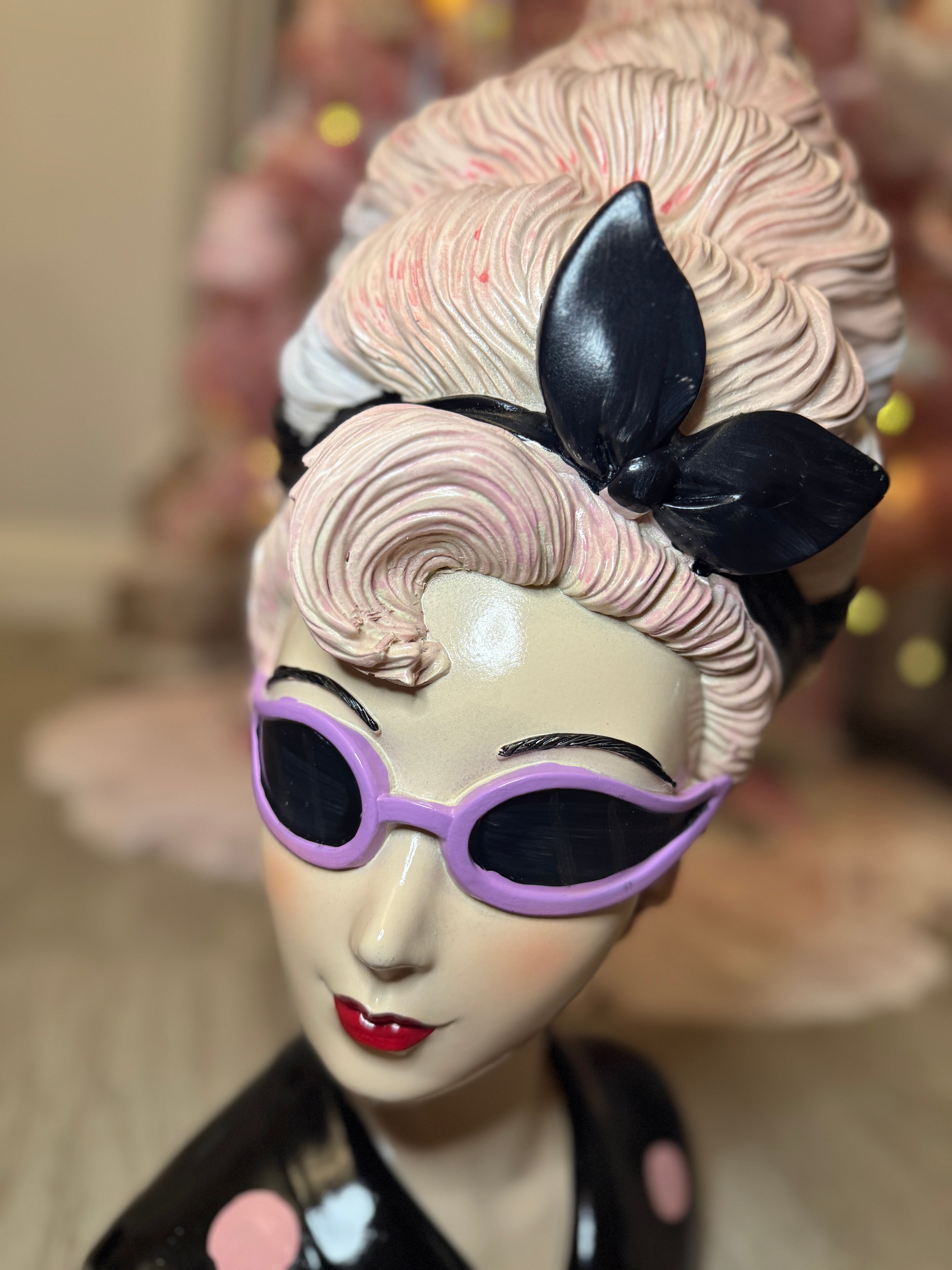 Retro Halloween Figurine