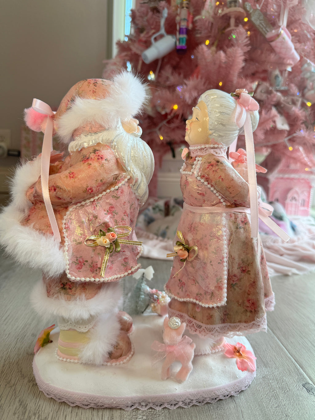Pink Mr and Mrs Claus Special Edition Figurine