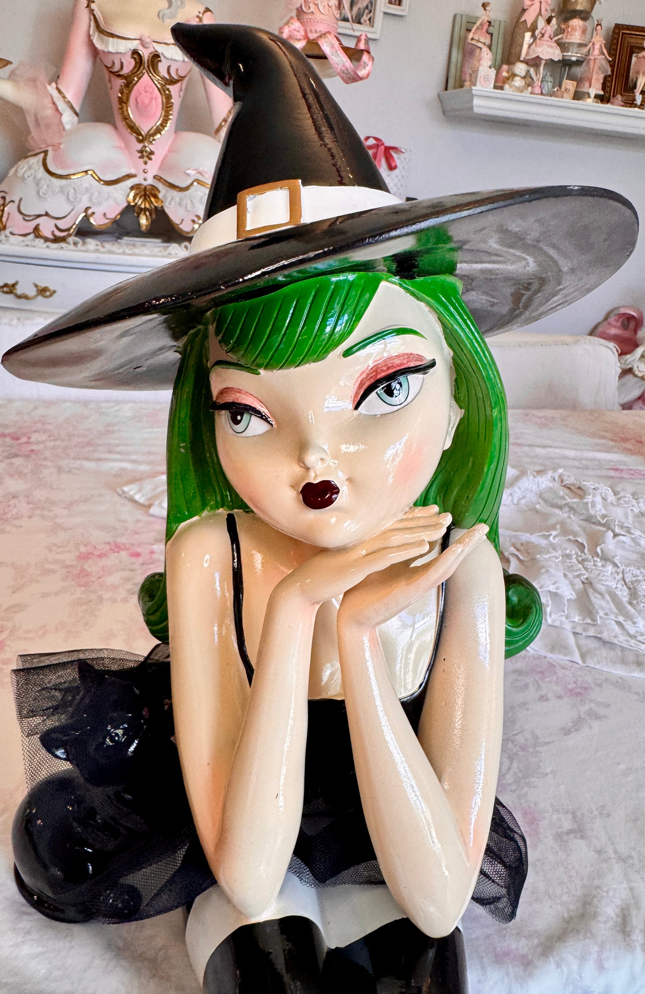 Halloween Witch 2ft long shelf seater