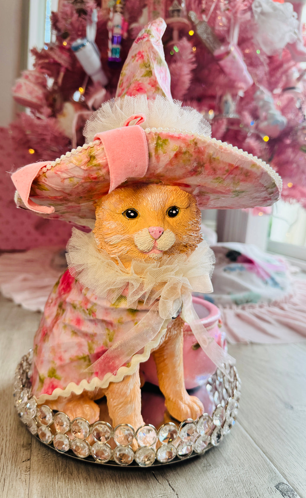 Pink Custom Halloween Cat With LED cauldron