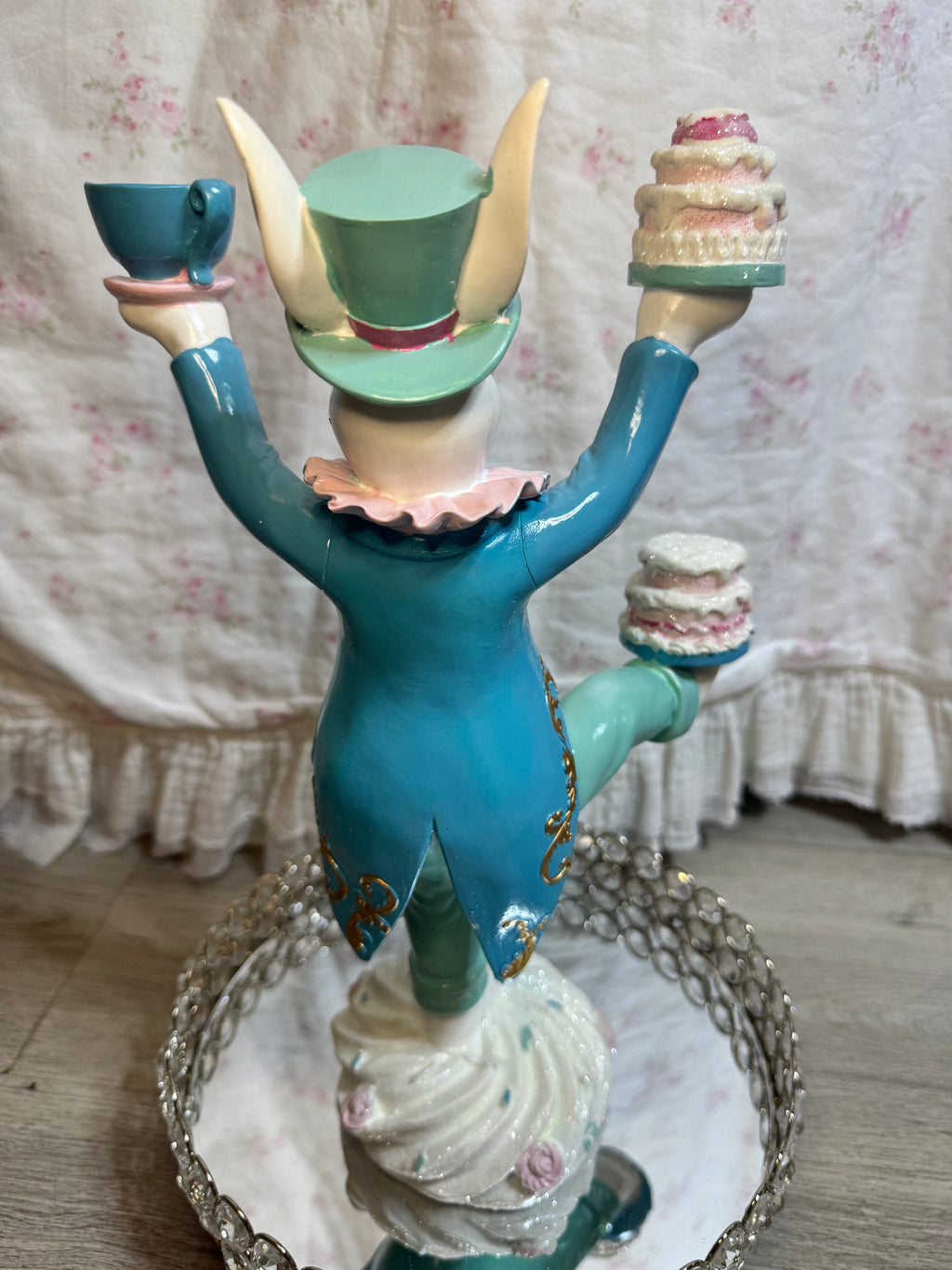 Easter Bunny balancing cakes