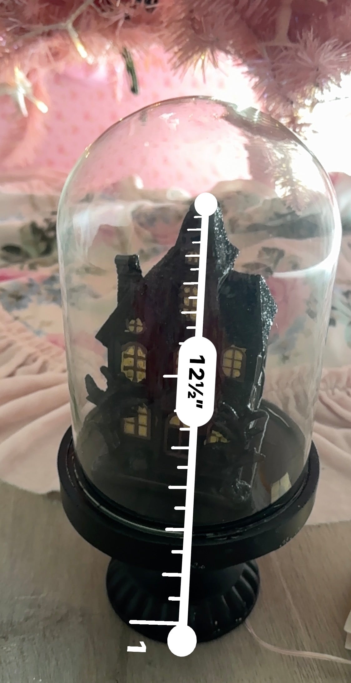 LED Halloween House on cloche
