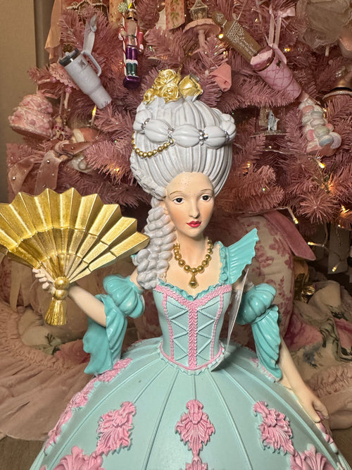 18in Marie Cake Figure Lady w/Fan